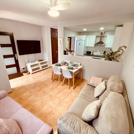 M&M Apartment รอนดา ภายนอก รูปภาพ